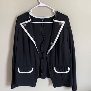 Torrid Size 1 Black with White Detail Blazer